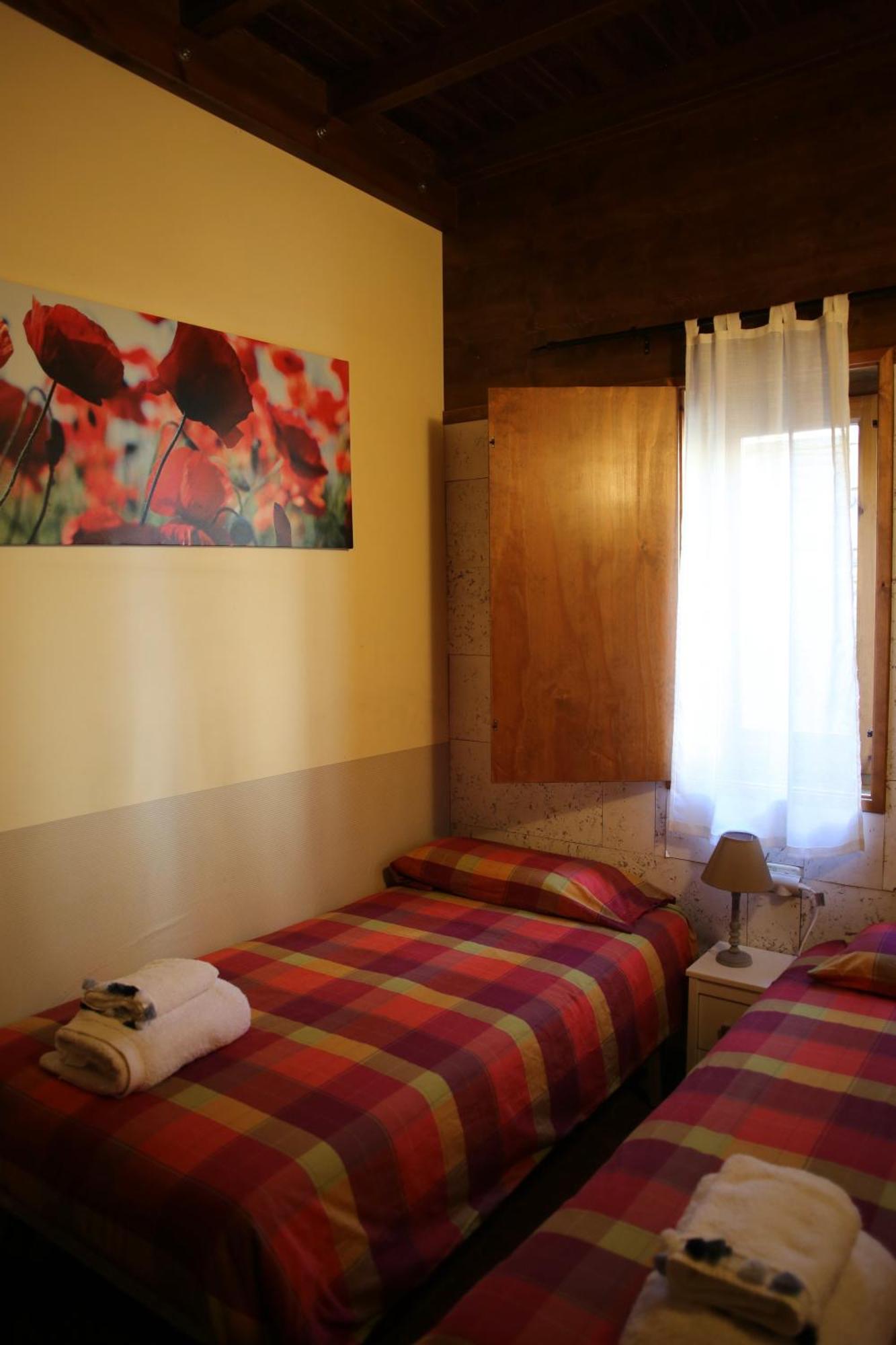 Can Vall Bellver Bellver De Cerdanya Luaran gambar