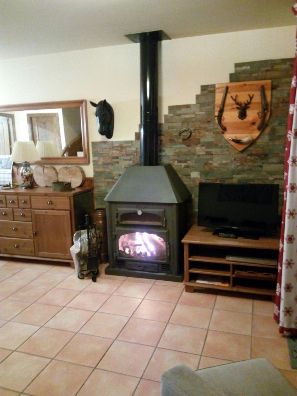 Can Vall Bellver Bellver De Cerdanya Luaran gambar